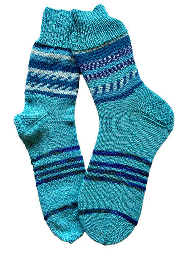 Handgestrickte Socken, Gr. 38/39