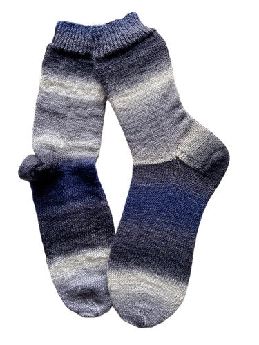 Handgestrickte Socken, Gr. 44/45