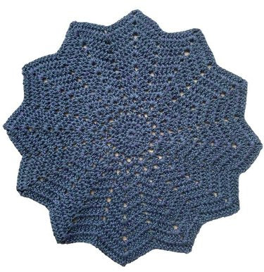 Deckchen "Stern", gehäkelt, HANDARBEIT