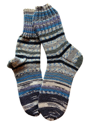 Handgestrickte Socken, Gr. 42/43