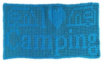 Mitteldecke "I Love Camping", gehäkelt, HANDARBEIT