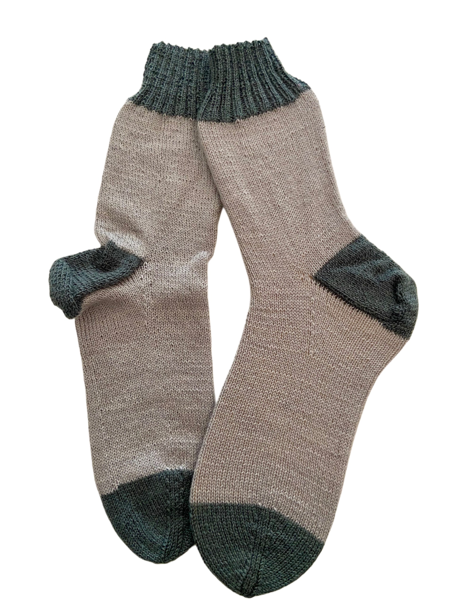 Handgestrickte Socken, Gr. 47/48