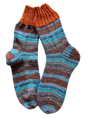 Handgestrickte Socken, Gr. 42/43
