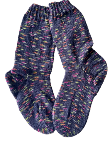 Handgestrickte Socken, Gr. 38/39, BREIT GESTRICKT
