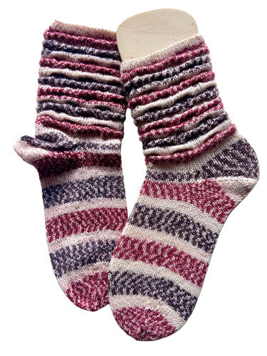 Handgestrickte Socken, Gr. 40/41