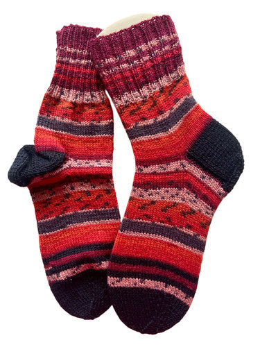 Handgestrickte Socken, Gr. 38/39