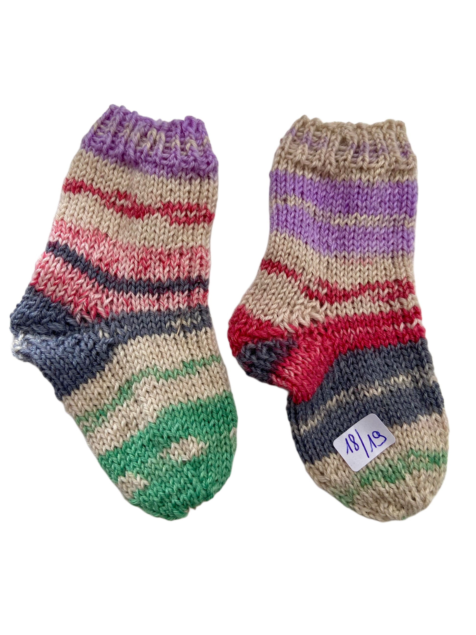 Handgestrickte Socken mit Seide für Babys, Gr. 18/19