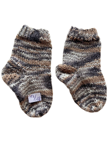 Handgestrickte Socken für Babys, Gr. 17/18