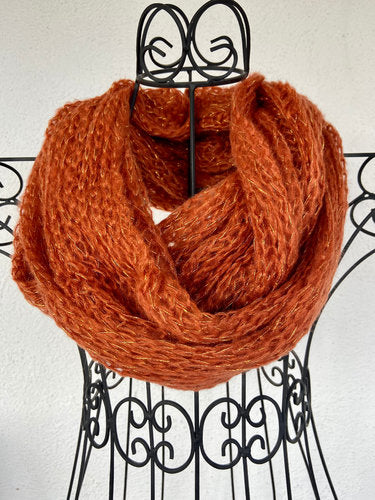 Loop, leichter Rundschal, mit Glitzerfaden