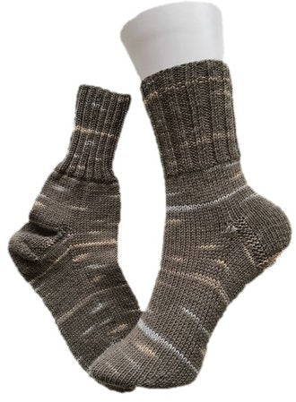 Handgestrickte Socken, Gr. 34/35
