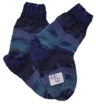 Handgestrickte Socken für Kinder, Gr. 21/22
