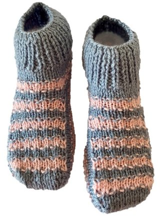 Hausschuhe, Puschen, Sofaschuhe, Bettschuhe, Handarbeit, Gr. 36/37