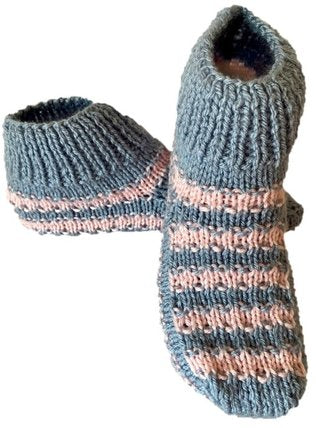 Hausschuhe, Puschen, Sofaschuhe, Bettschuhe, Handarbeit, Gr. 36/37