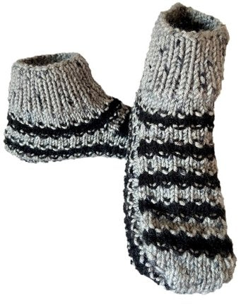Hausschuhe, Puschen, Sofaschuhe, Bettschuhe, Handarbeit, Gr. 39/40