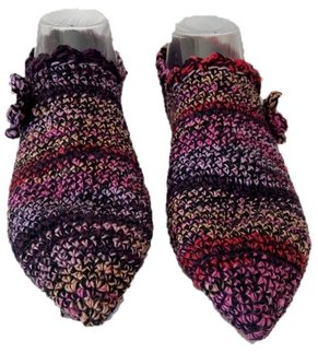 Hausschuhe, Puschen, Sofaschuhe, Bettschuhe, Handarbeit, Gr. 39/40