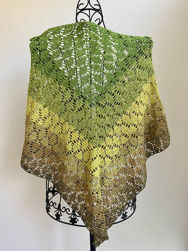 Dreieckstuch, Lacetuch, Schultertuch, HANDARBEIT, mit Glitzerfaden