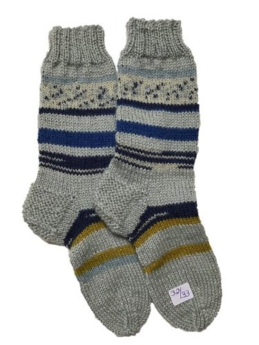 Handgestrickte Socken für Kinder, Gr. 32/33