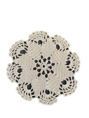 Deckchen, gehäkelt, HANDARBEIT, Beige