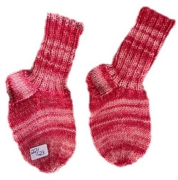 Handgestrickte Socken für Kinder, Gr. 22/23