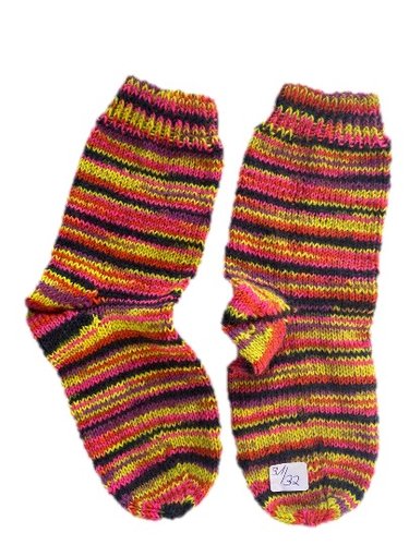 Handgestrickte Socken für Kinder, Gr. 31/32